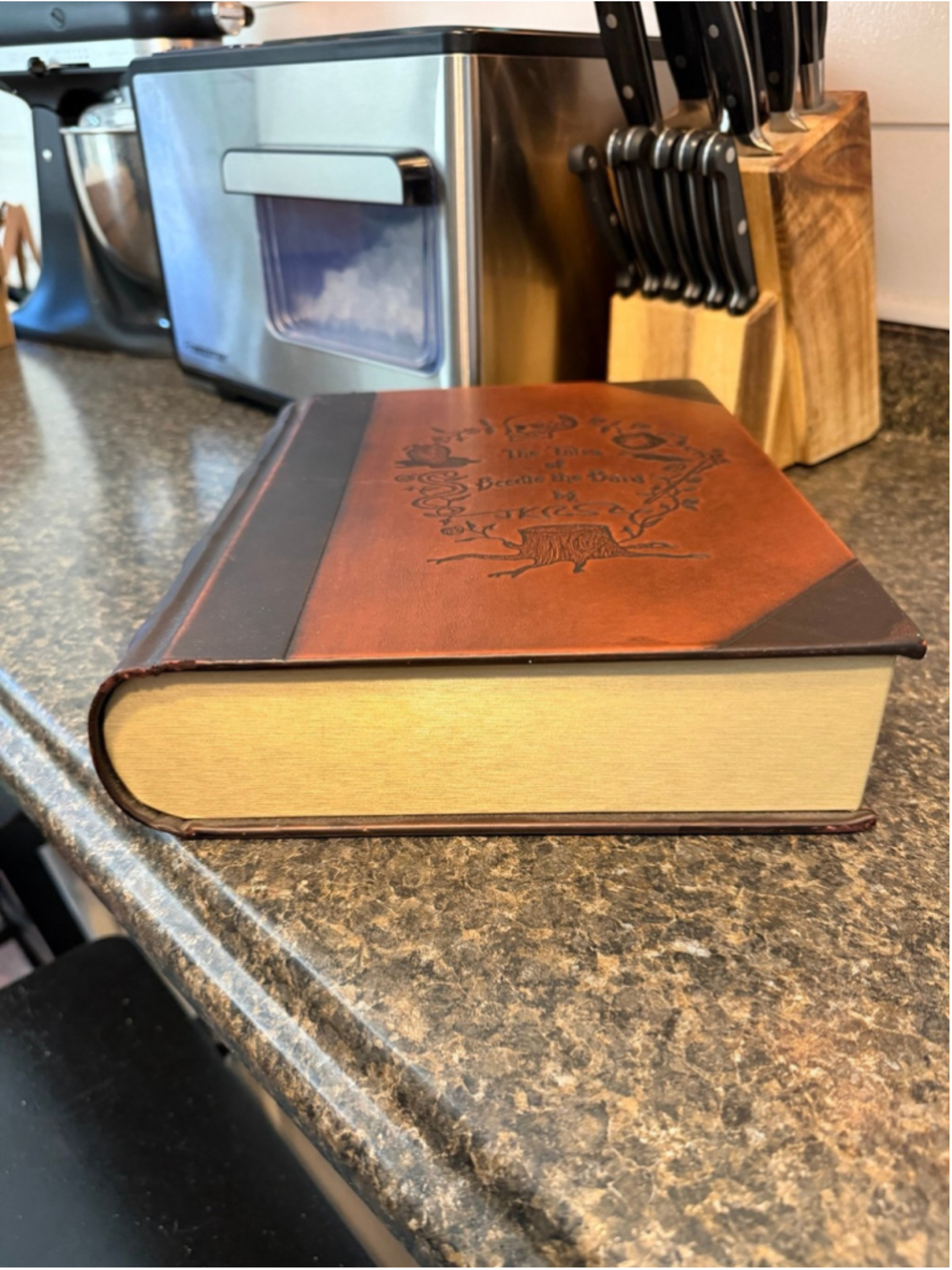 The Tales of Beedle the Bard by J. K. Rowling Hardcover Collector's Edition 2008 - Picture 3 of 12